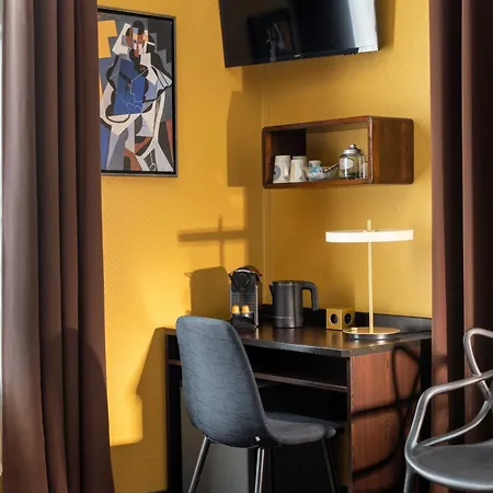 ホテル シャティヨン モンパルナス パリ