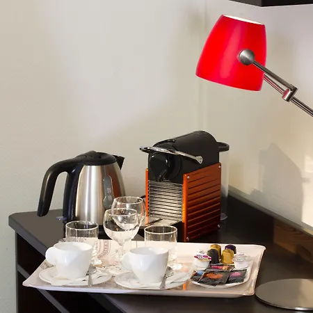 샤티용 몽파르나스 호텔