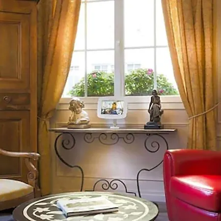 Chatillon Montparnasse 3* Paris