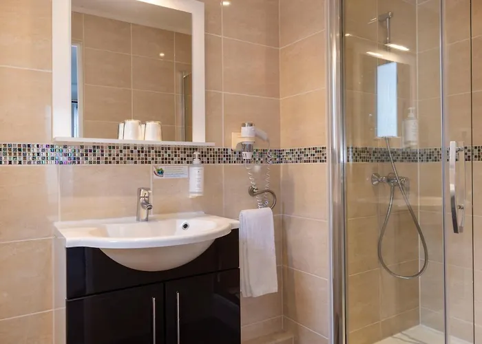 Chatillon Montparnasse 3*