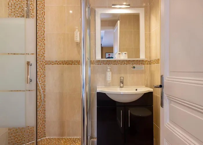 Hotel Chatillon Montparnasse