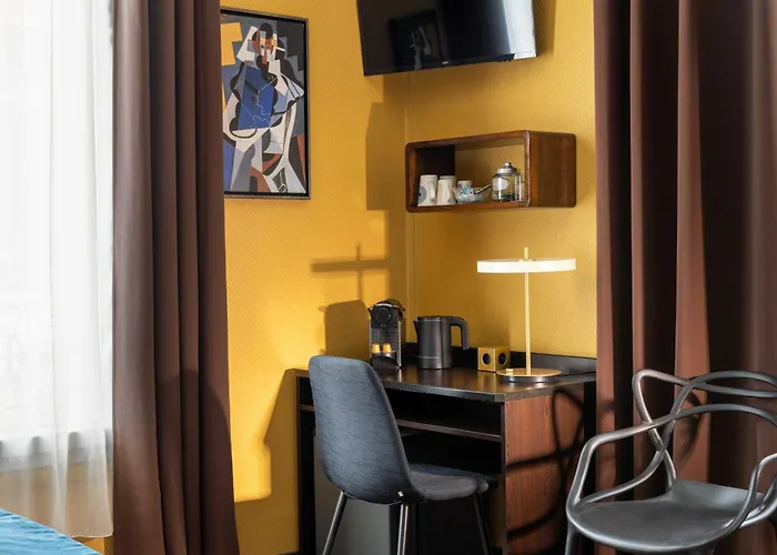 Hotel Chatillon Montparnasse Parigi