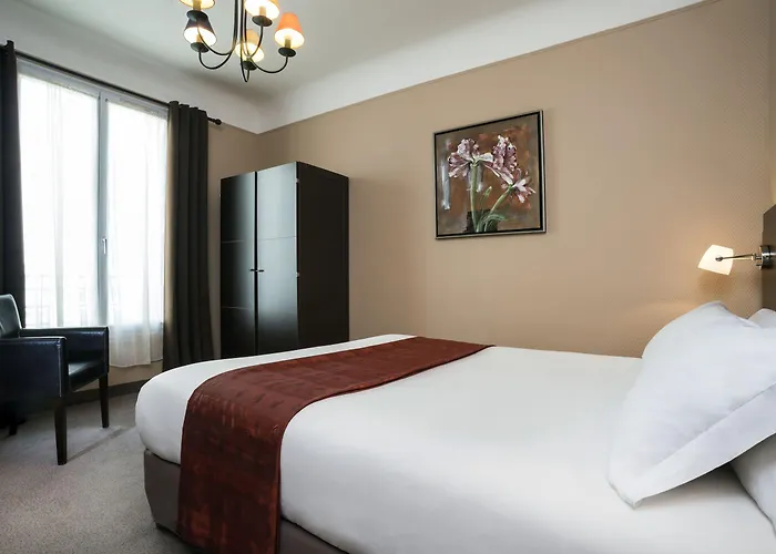 Hotel Chatillon Montparnasse 3*