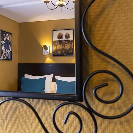 Chatillon Montparnasse Hotell 3*